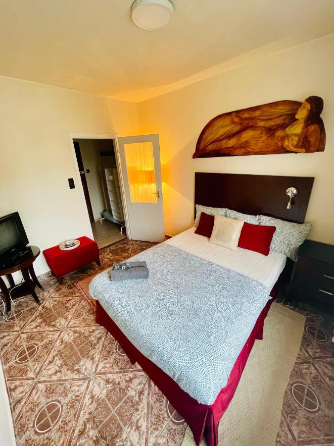 Katalin Panzio Hotell Budapest Eksteriør bilde